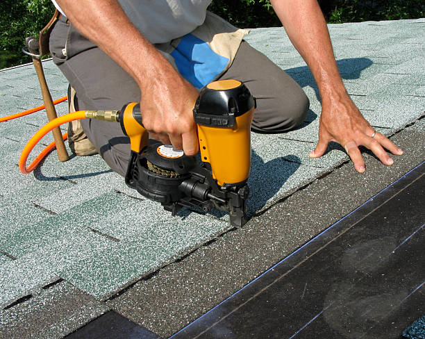 Best Metal Roofing Contractor  in Lake Waynoka, OH